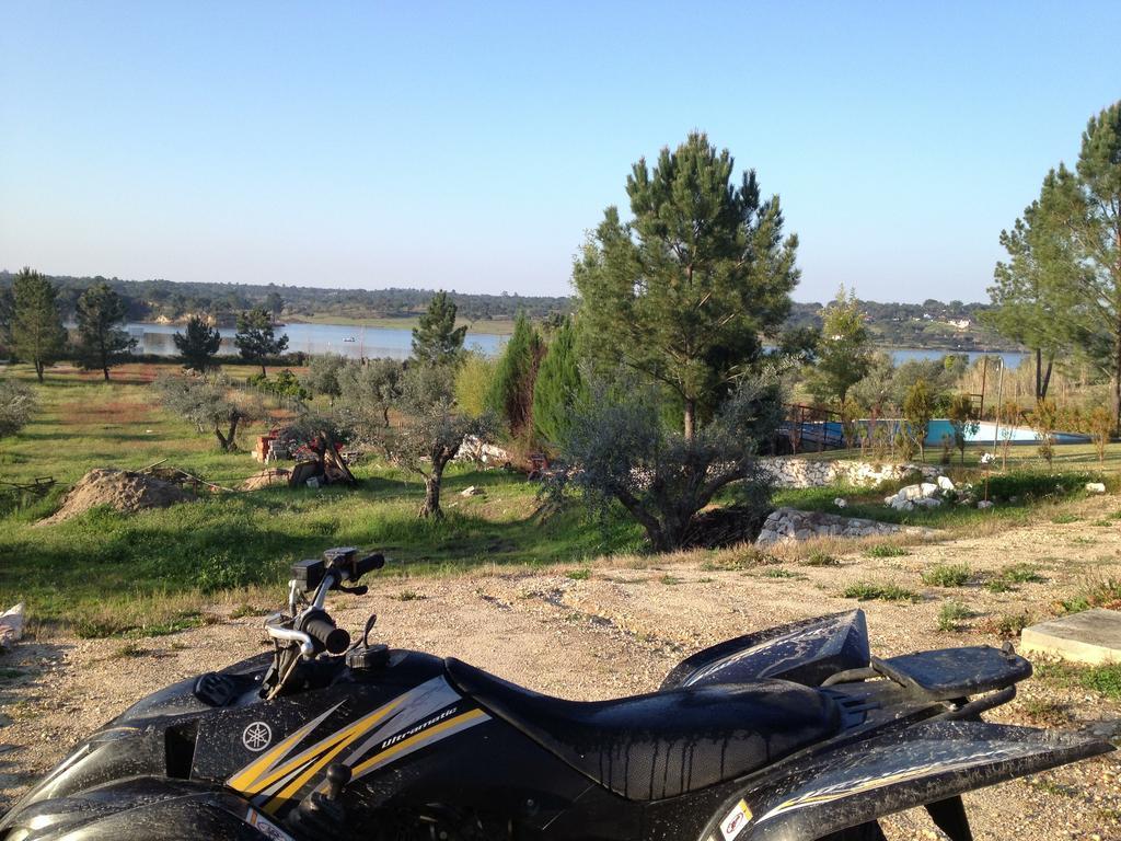 Monte Da Barragem Hotel Монтаржил Стая снимка